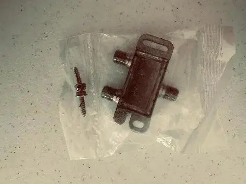 2-Way Splitter Coax Cable - Used 1