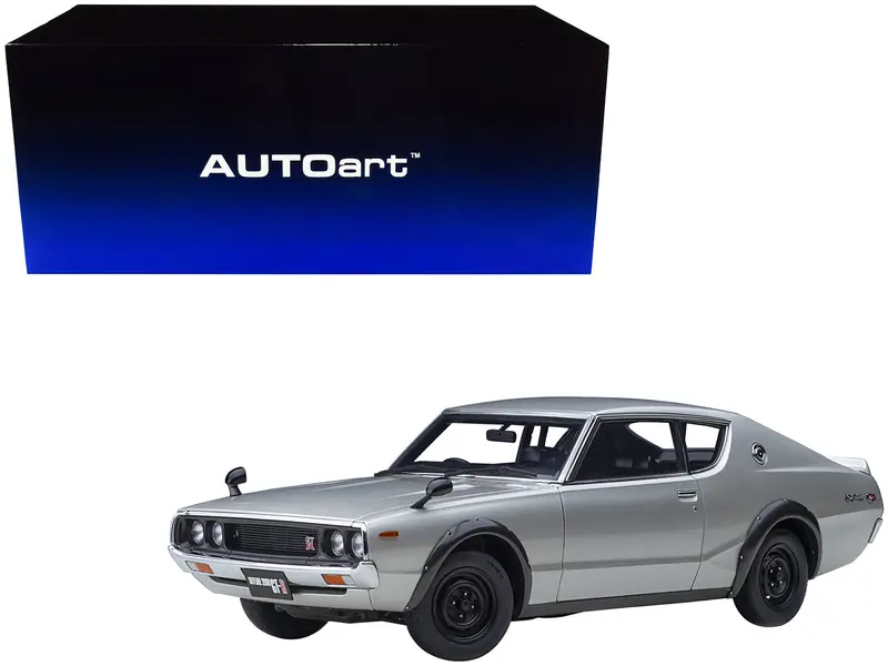 Nissan Skyline 2000Gt-R (Kpgc110) Rhd (Right Hand Drive) Silver Metallic 1/18 Model Car By Autoart 1